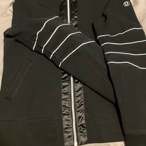 Lululemon slim jacket